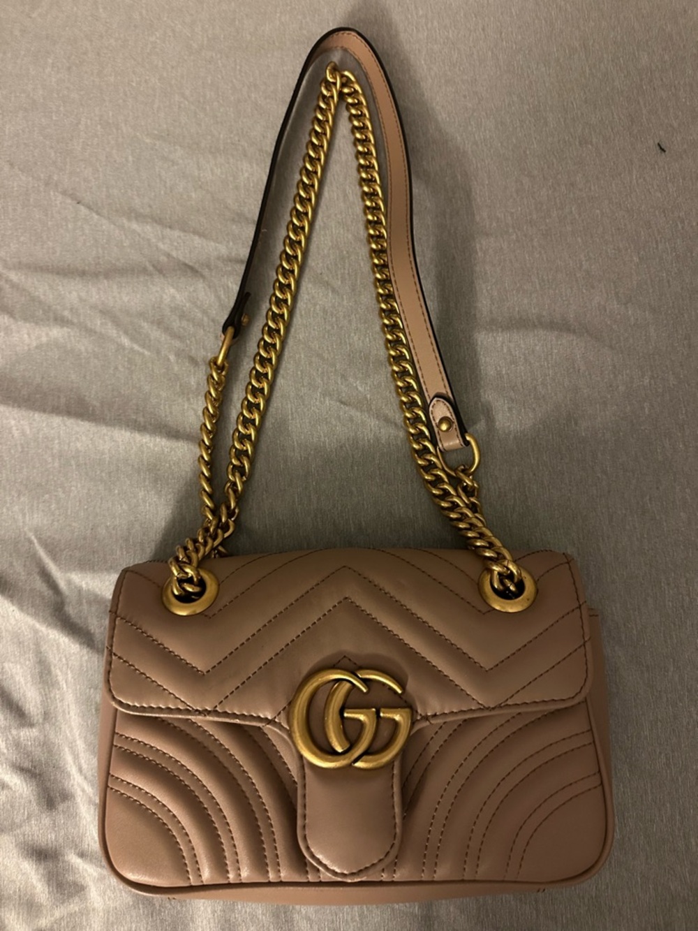 Beige Quilted Leather Shoulder Bag with Gold Chain